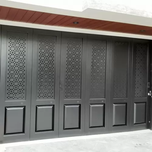 Pintu Garasi Panel Besi